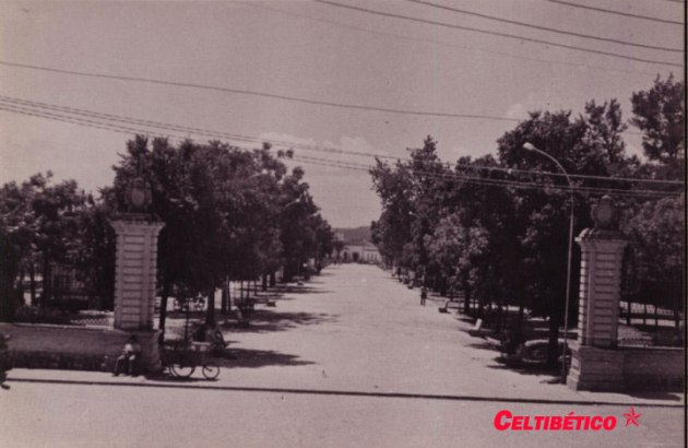 155804_109422199126596_3832141_n