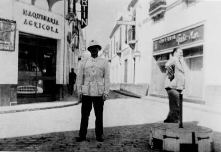 10685362_689956934406450_1315909914892115335_n